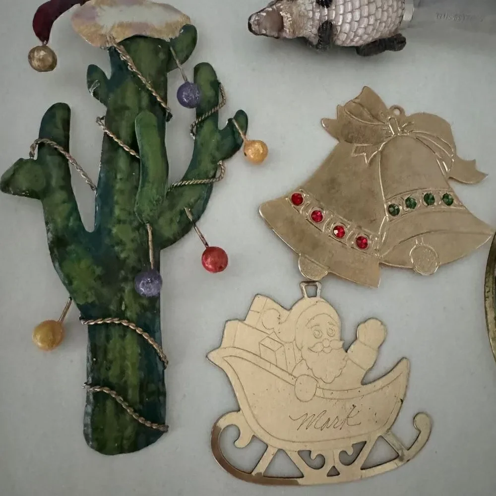 Vintage Lot Of 5 Miscellaneous Christmas Tree Ornaments